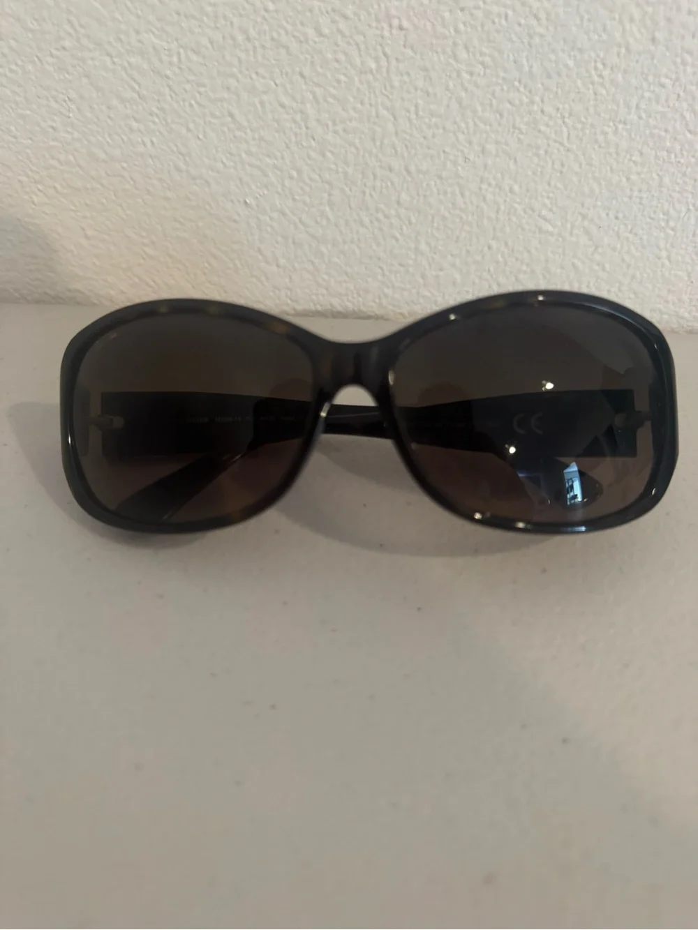 Maui Jim Nalani MJ295-10 Polarized Tortoise Sunglasses + Case
